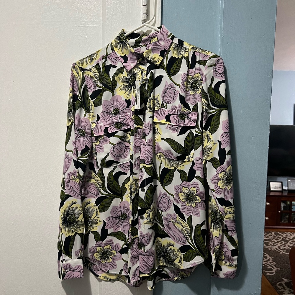 Brand new top